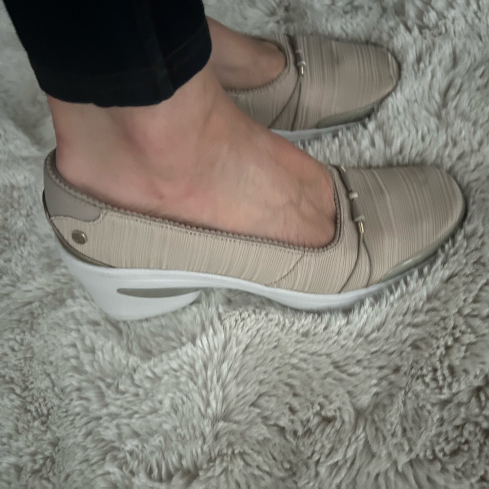 Naturalizer, Bzees Shoes size 11
